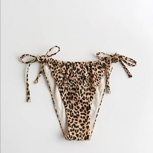 Hollister Cheetah Bikini